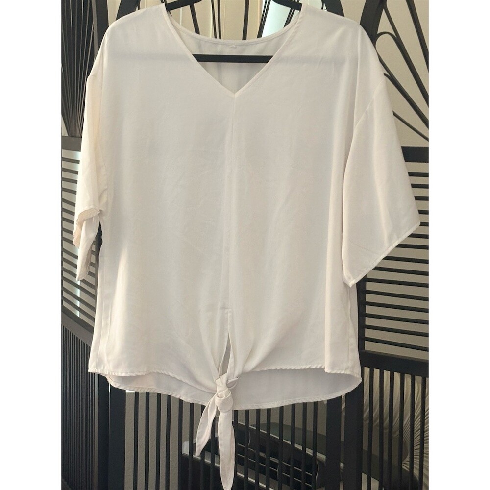 Unknown  Blouse Womens Size M White V-Neck Tie Front Short Sleeve Casual